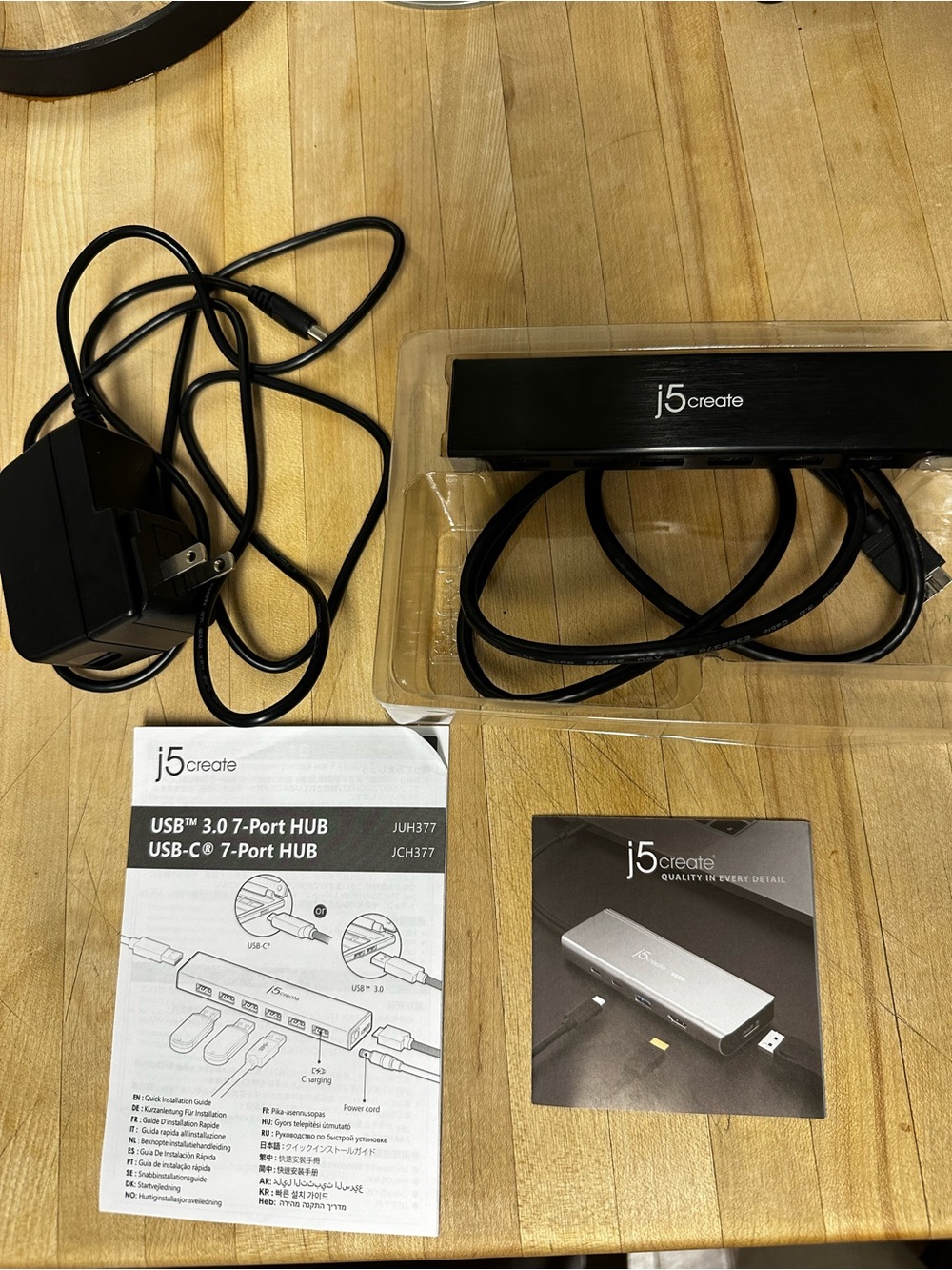Black USB-C 7-Port Hub with Power Adapter
